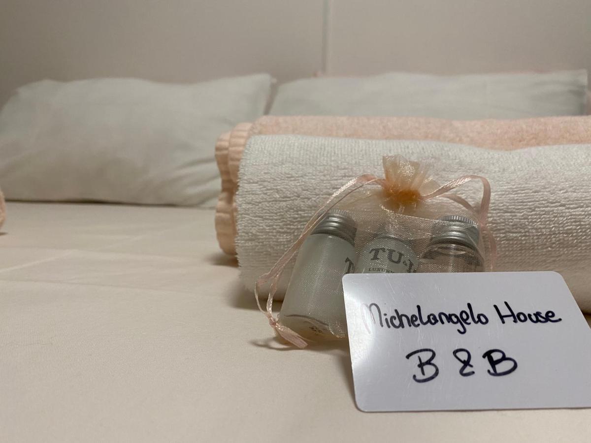 Bed and Breakfast Michelangelo House Тренто Экстерьер фото